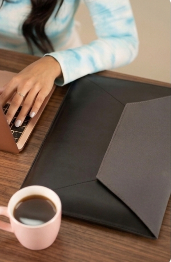 Dual-Tone Laptop Sleeve