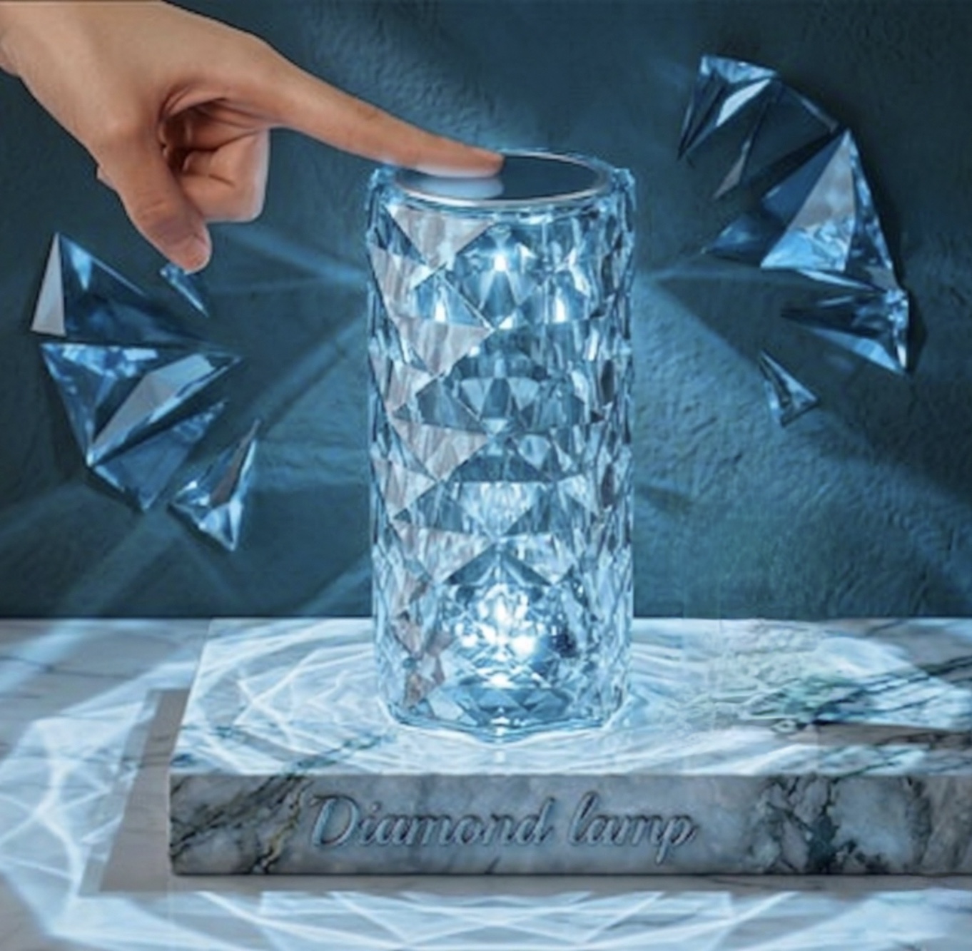 Nova Diamond Lamp