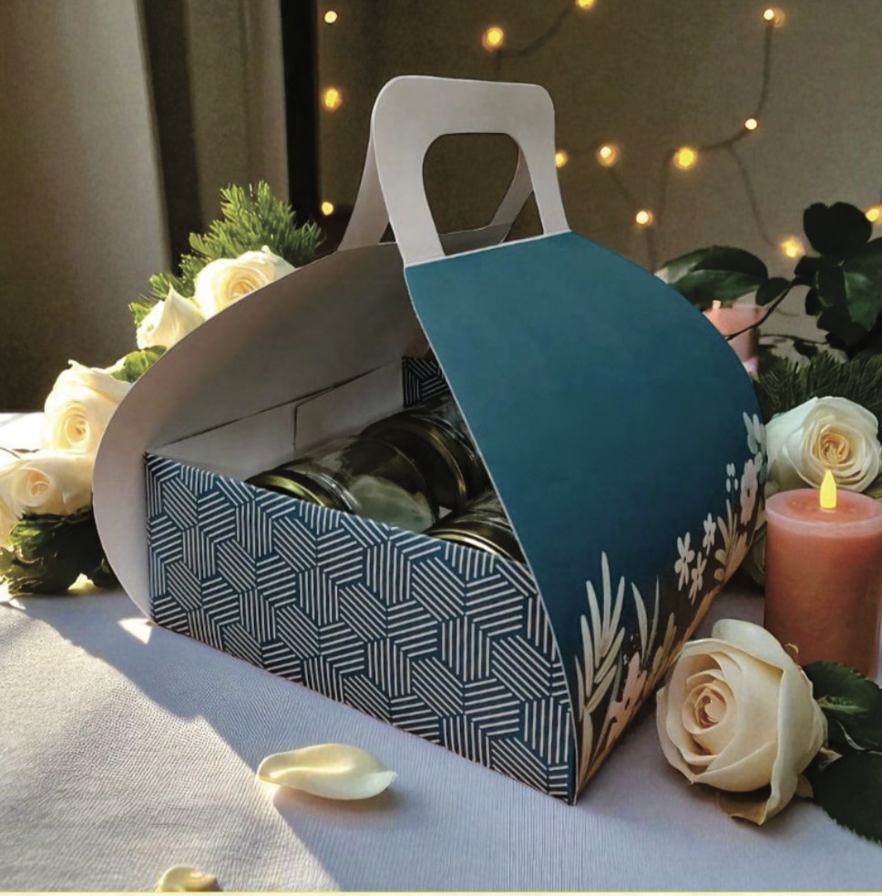 Gable Hamper Box